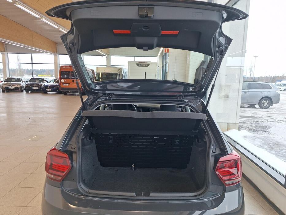 VOLKSWAGEN Polo 2020