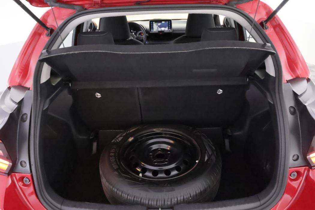 TOYOTA Yaris 2023