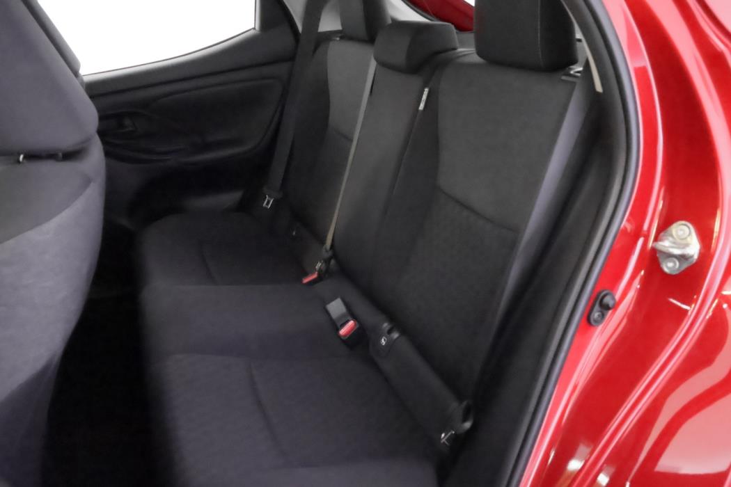 TOYOTA Yaris 2023