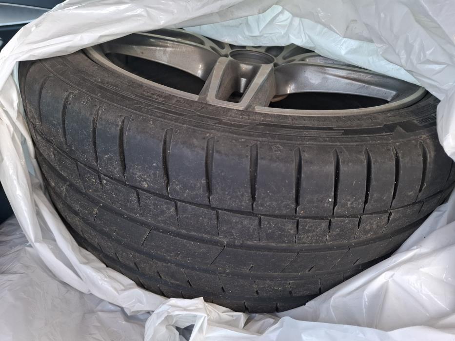 MERCEDES-BENZ E 2018