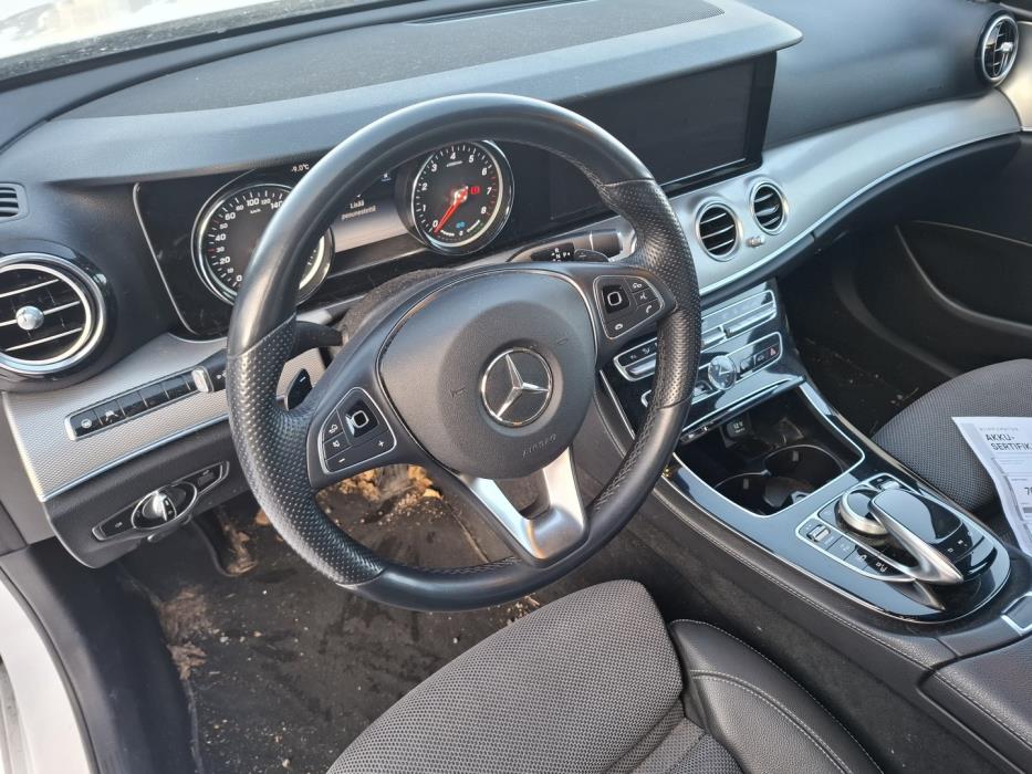 MERCEDES-BENZ E 2018