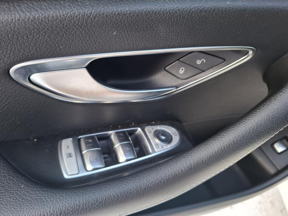 MERCEDES-BENZ E 2018