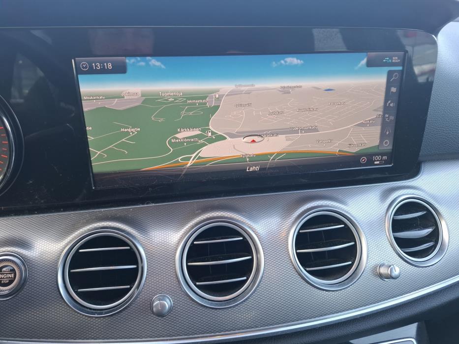 MERCEDES-BENZ E 2018