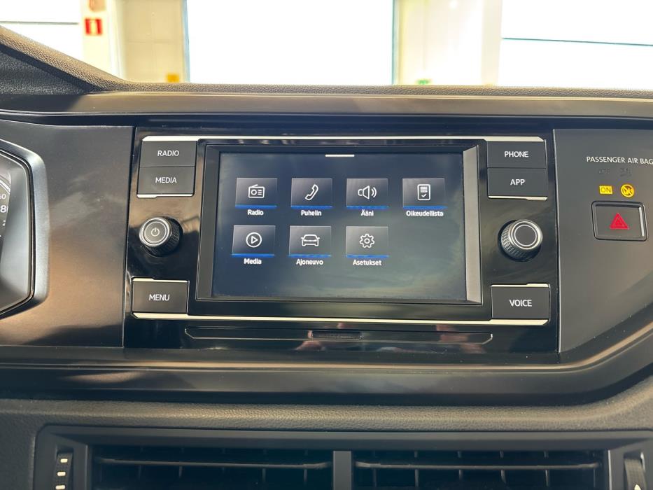 VOLKSWAGEN Polo 2021