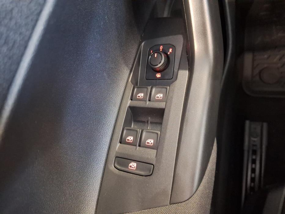 VOLKSWAGEN Polo 2020