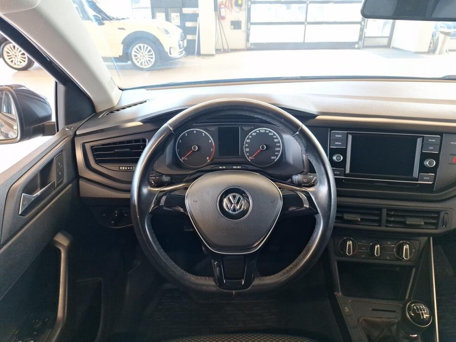 VOLKSWAGEN Polo 2020