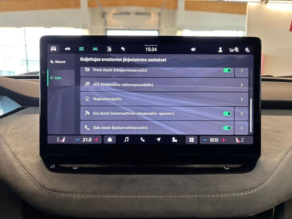 SKODA Enyaq 2026
