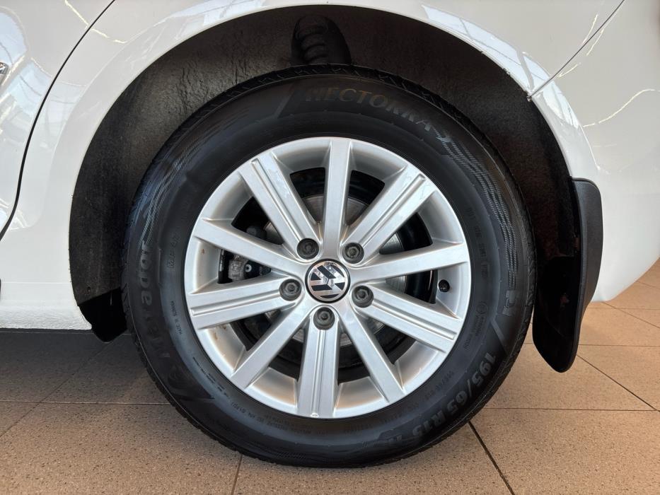 VOLKSWAGEN Golf Plus 2013