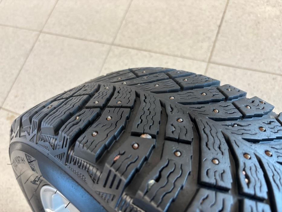 VOLKSWAGEN Golf Plus 2013