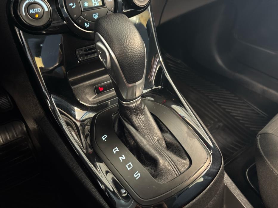 FORD Fiesta 2013