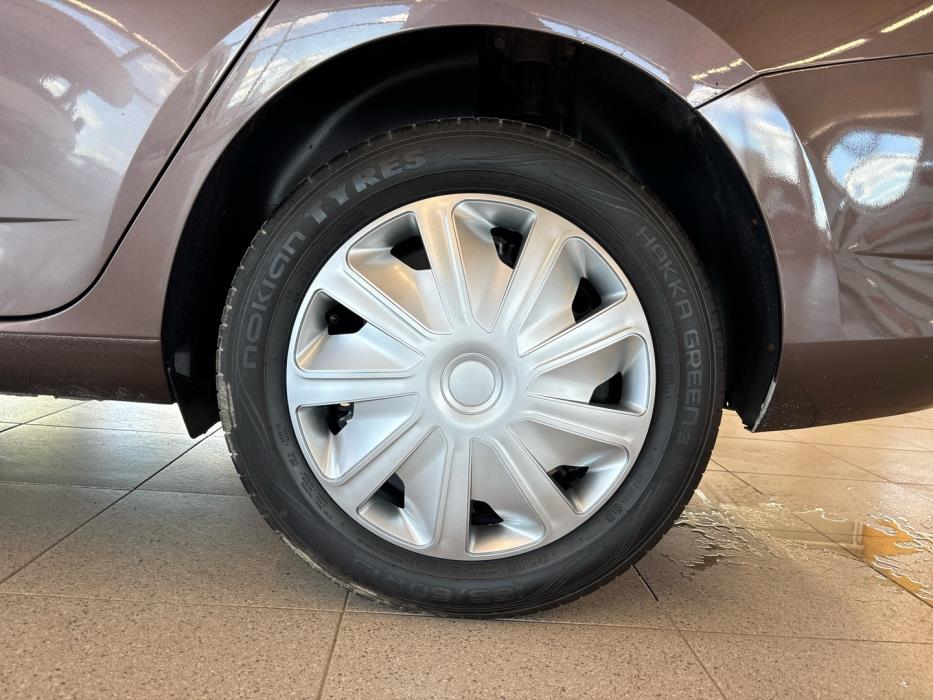 SKODA Fabia 2015