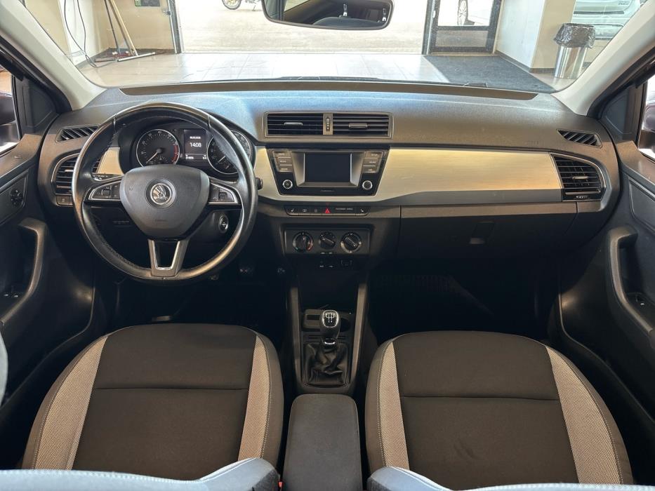 SKODA Fabia 2015