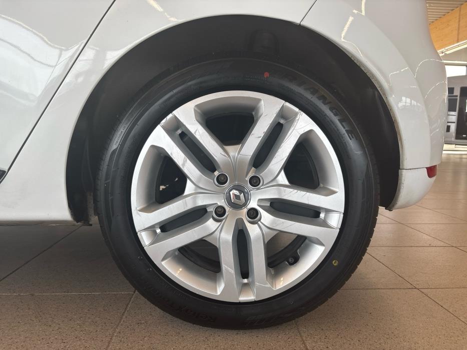 RENAULT Clio 2017