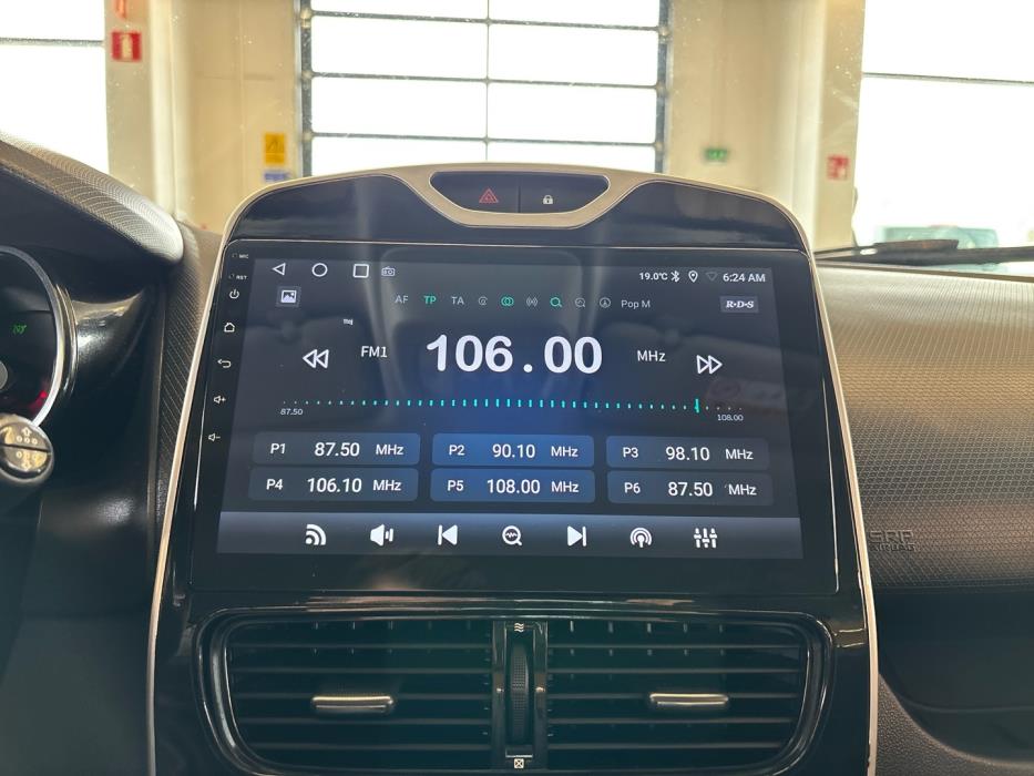 RENAULT Clio 2017