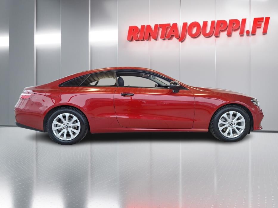 MERCEDES-BENZ E 2017