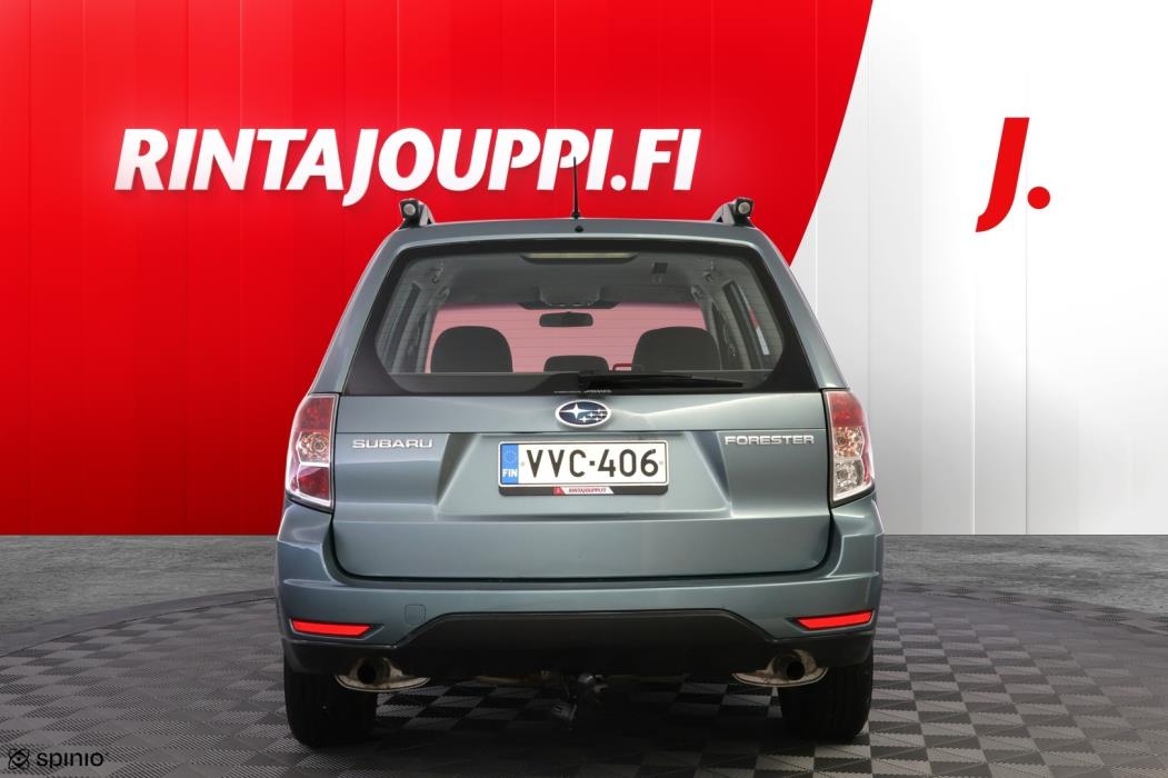 SUBARU Forester 2010