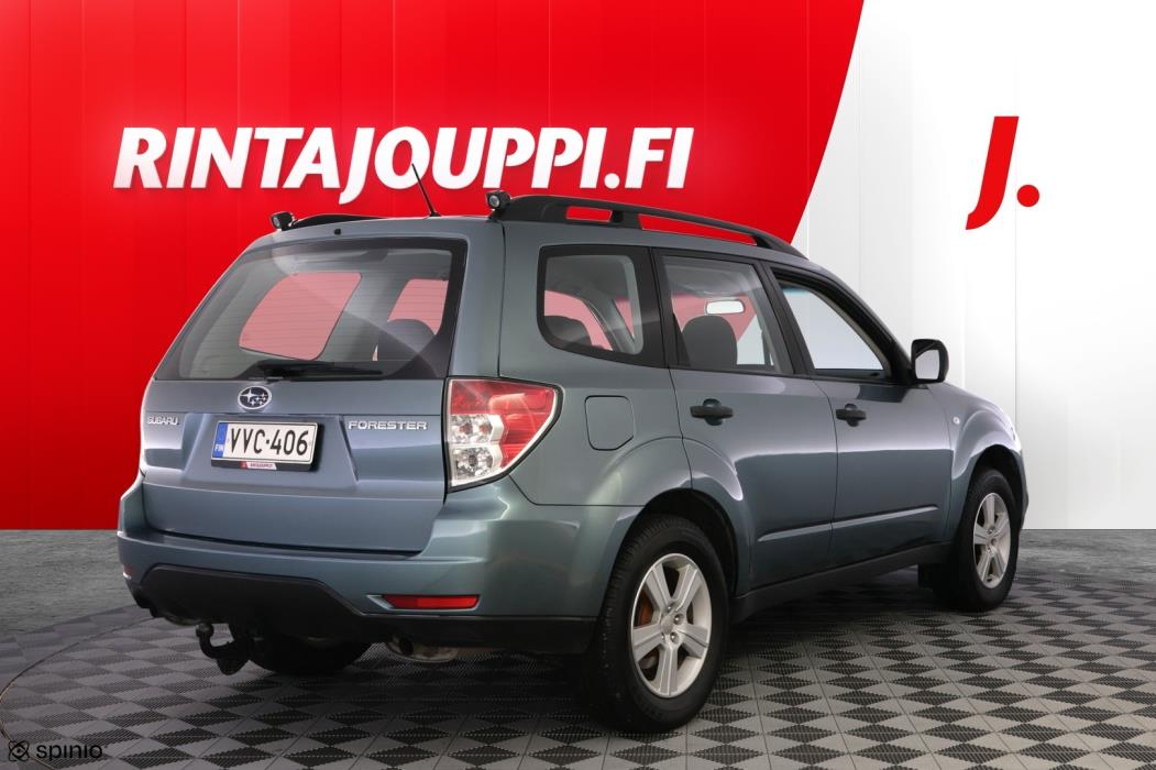 SUBARU Forester 2010