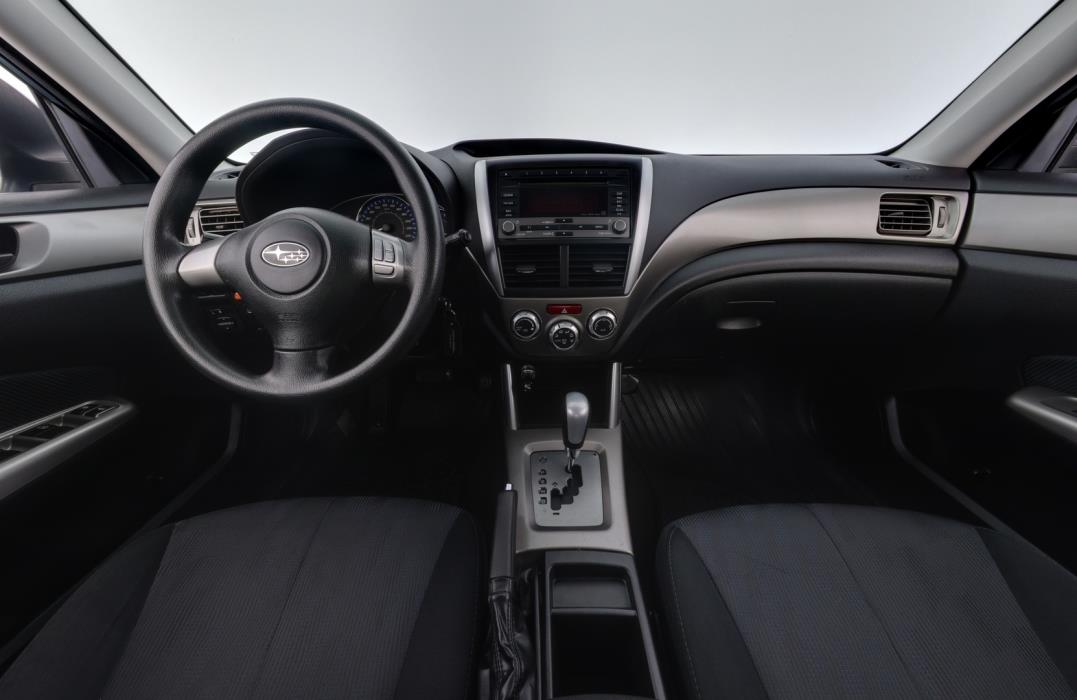 SUBARU Forester 2010