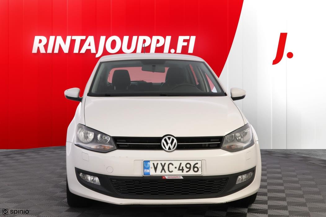VOLKSWAGEN Polo 2013