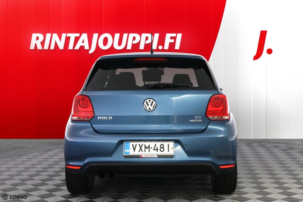 VOLKSWAGEN Polo 2014