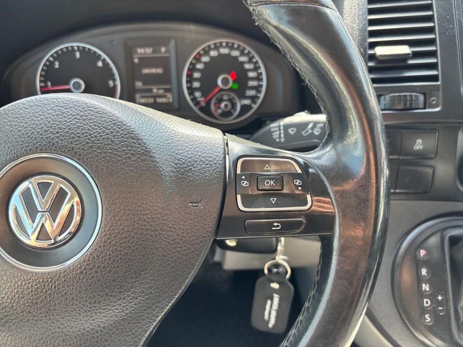 VOLKSWAGEN Transporter 2015