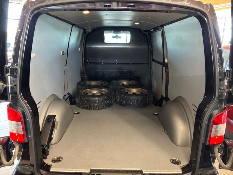 VOLKSWAGEN Transporter 2015