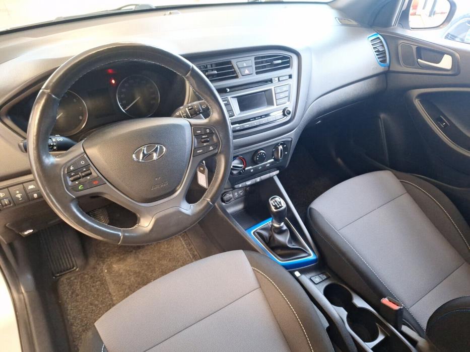 HYUNDAI i20 5d 2016