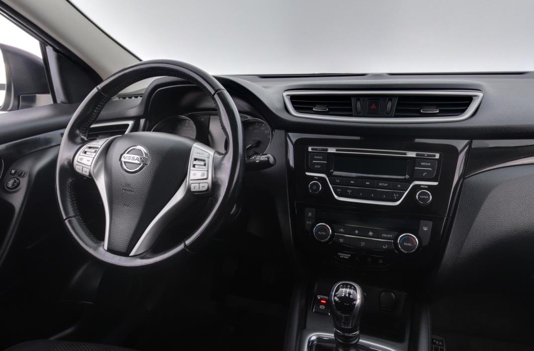 NISSAN Qashqai 2016