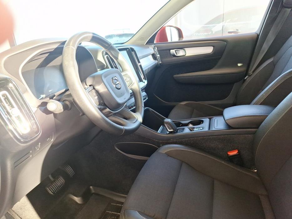 VOLVO XC40 2019
