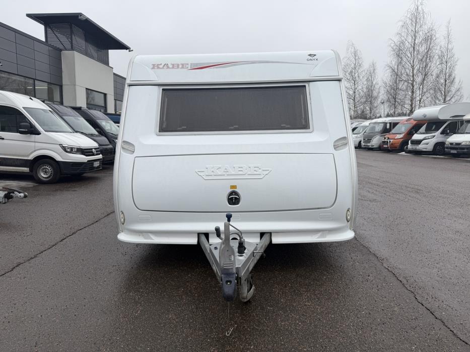 KABE ONYX 2013