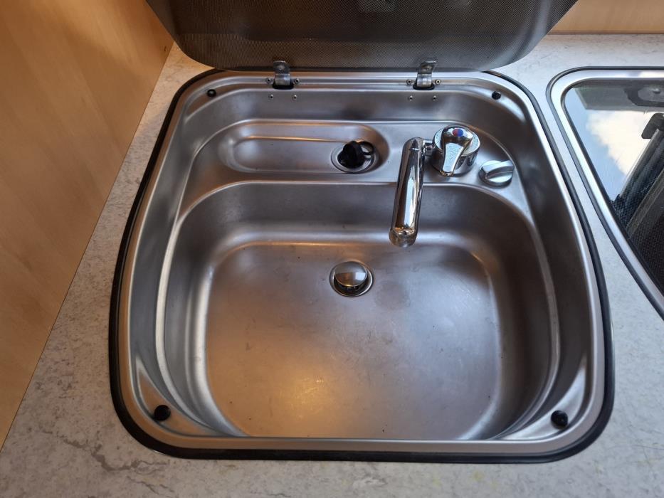 DETHLEFFS Camper 2002