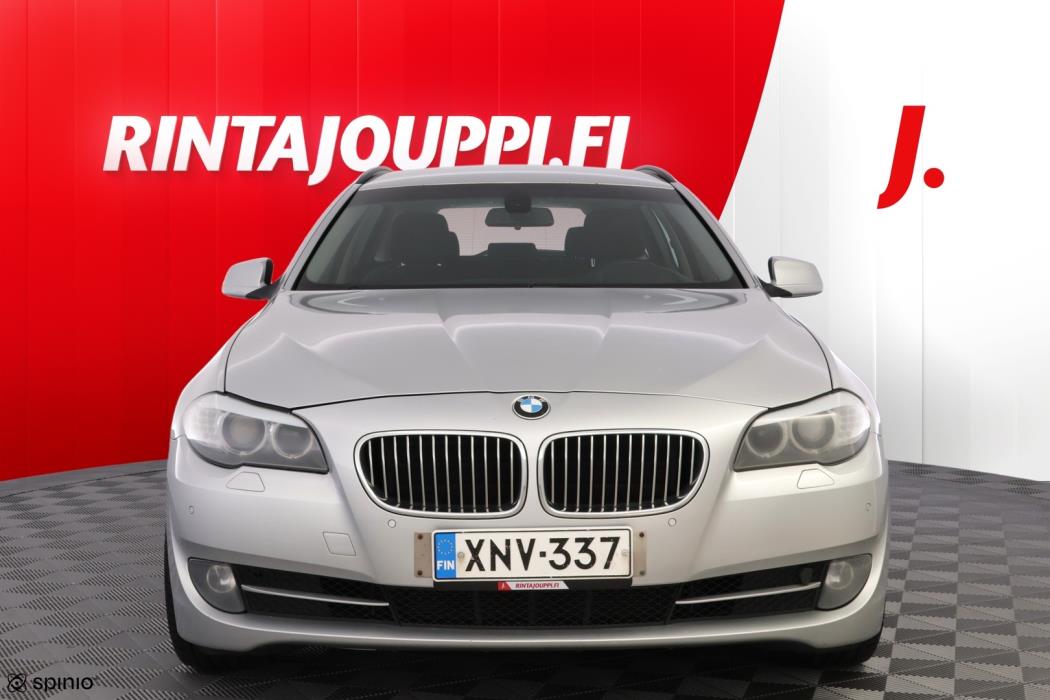 BMW 520 2011