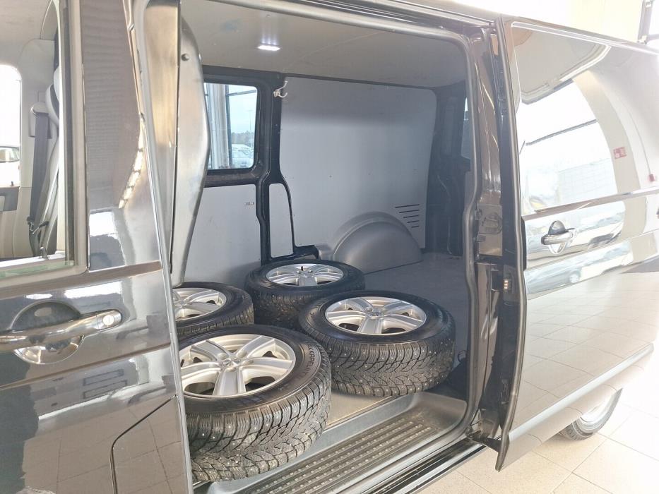 VOLKSWAGEN Transporter 2018