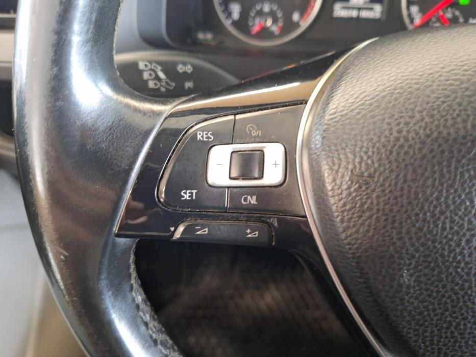 VOLKSWAGEN Transporter 2018