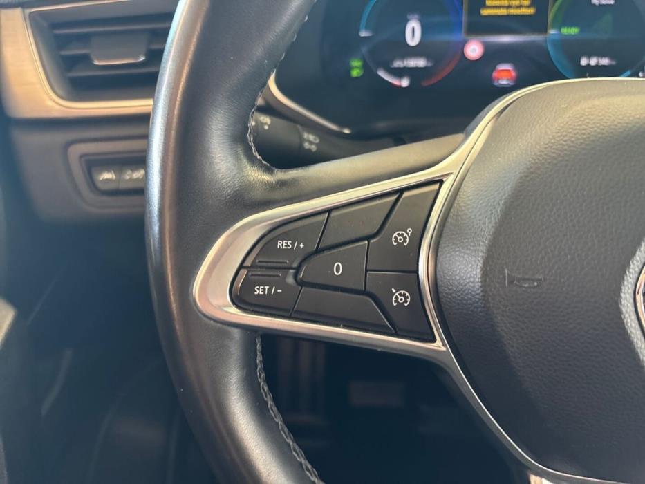 RENAULT Captur 2021