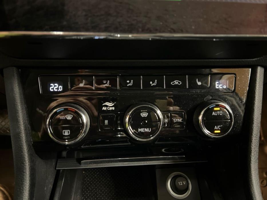 SKODA Superb 2022