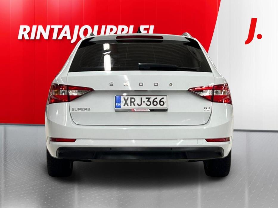 SKODA Superb 2022