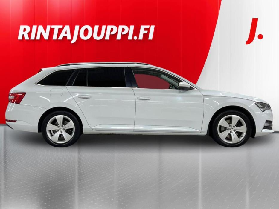 SKODA Superb 2022