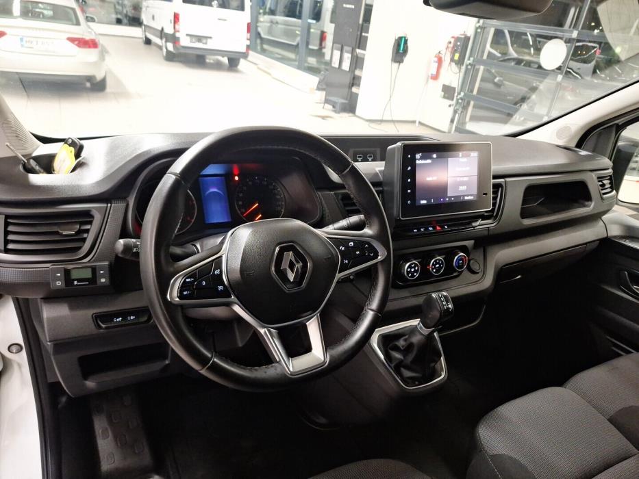 RENAULT Trafic 2022