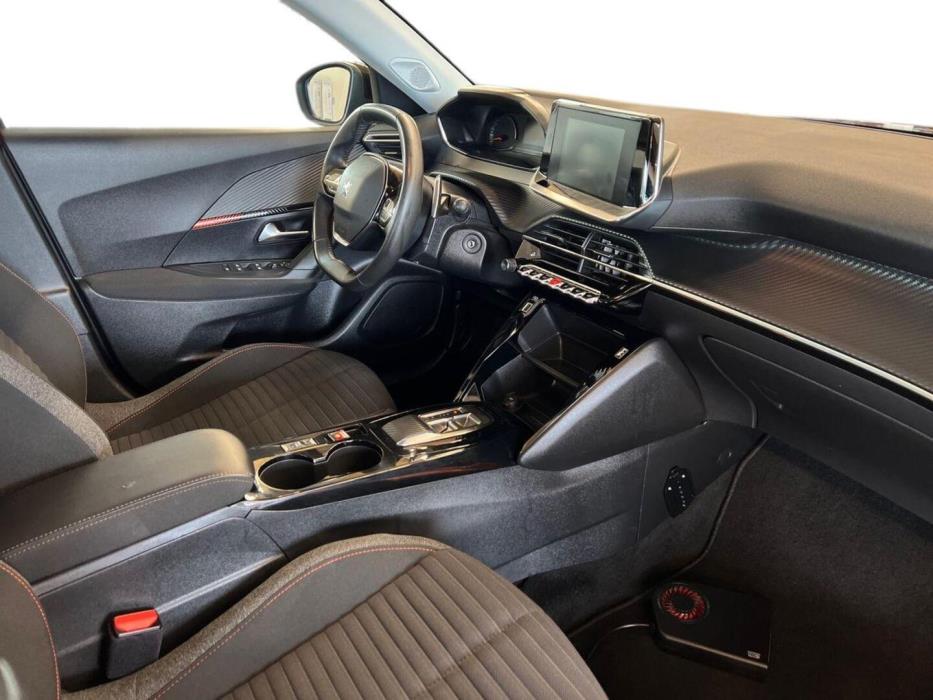 PEUGEOT 2008 2022