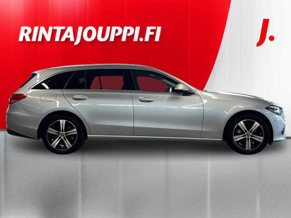 MERCEDES-BENZ C 2023