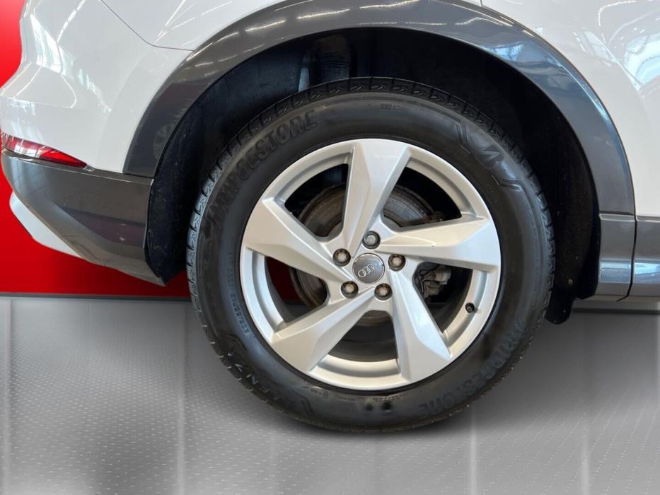 AUDI Q3 2019