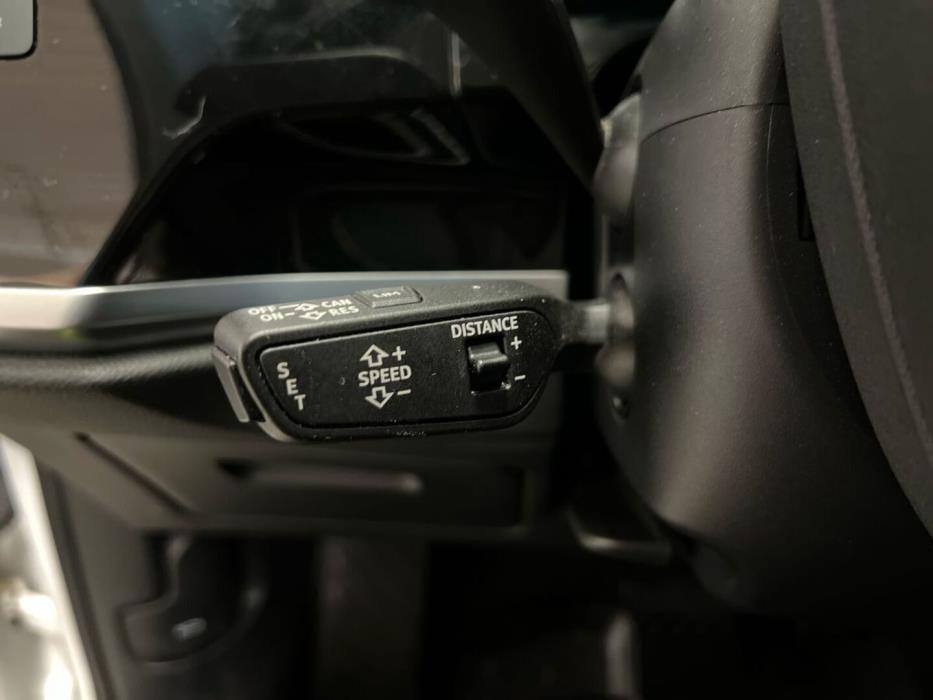 AUDI Q3 2019