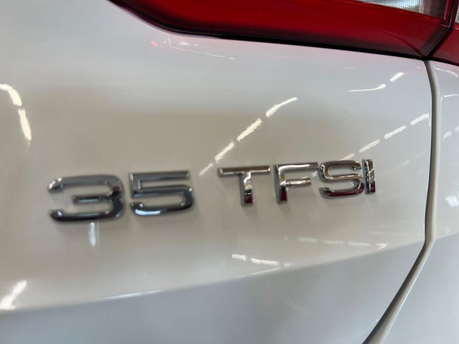 AUDI Q3 2019