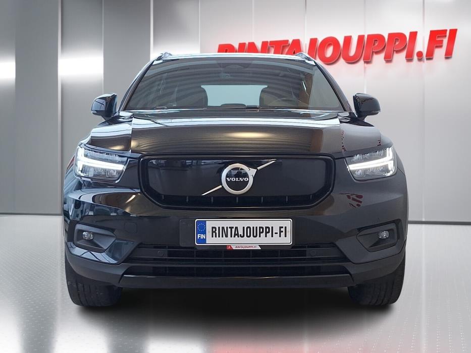 VOLVO XC40 2021