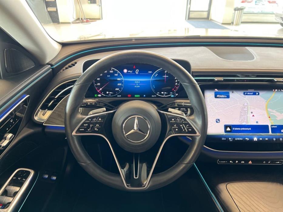 MERCEDES-BENZ E 2024