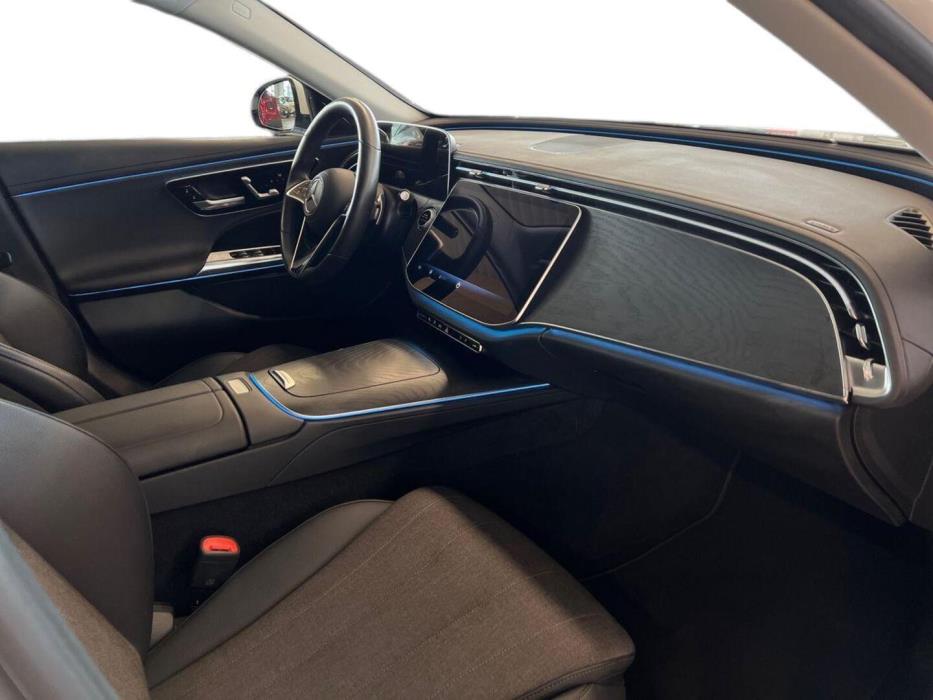 MERCEDES-BENZ E 2024