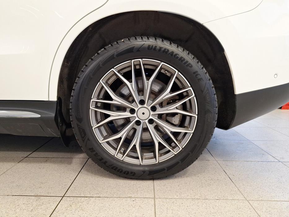 MERCEDES-BENZ EQC 2021