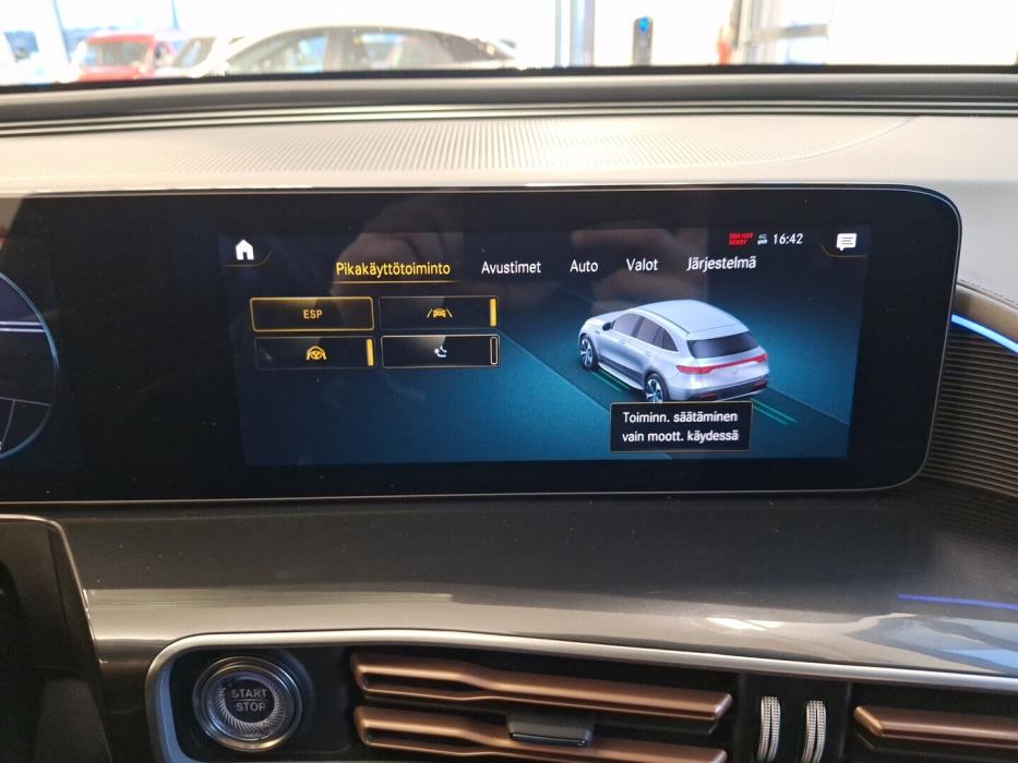 MERCEDES-BENZ EQC 2021