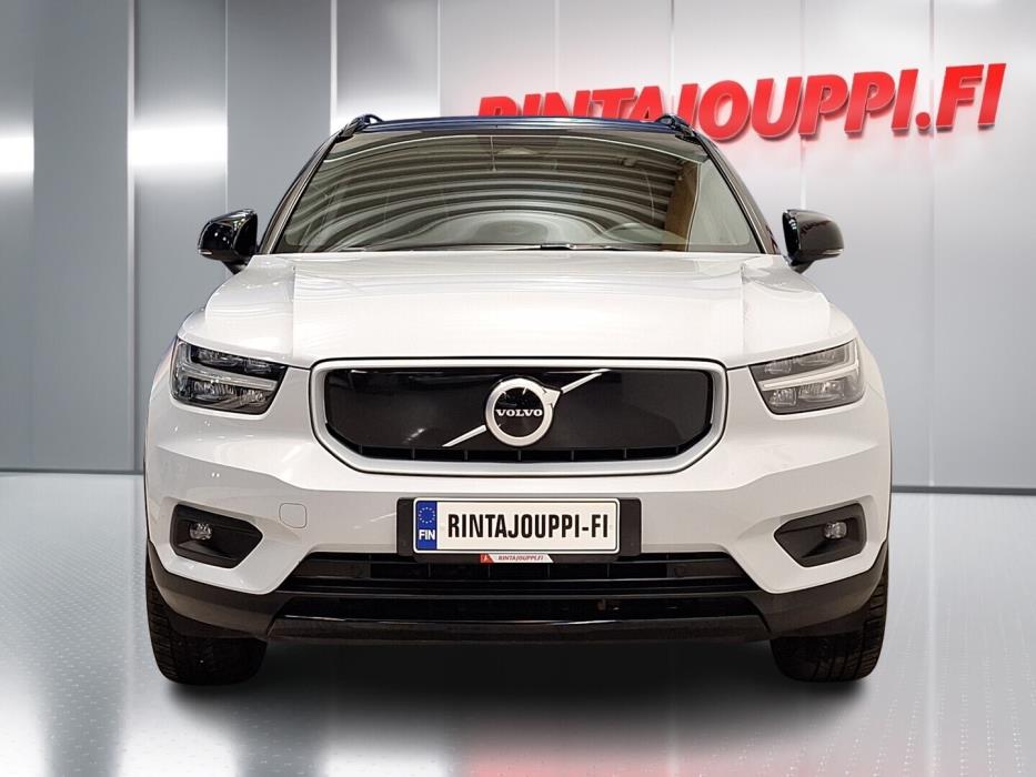 VOLVO XC40 2021